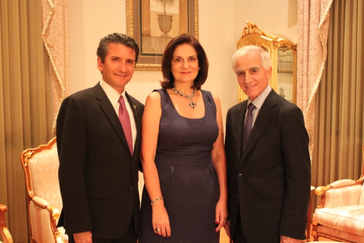 Glendale hosts Dr. Khodam Rostomian and wife Dr. Carmen Ohanian with Dr. Ohanesian. 